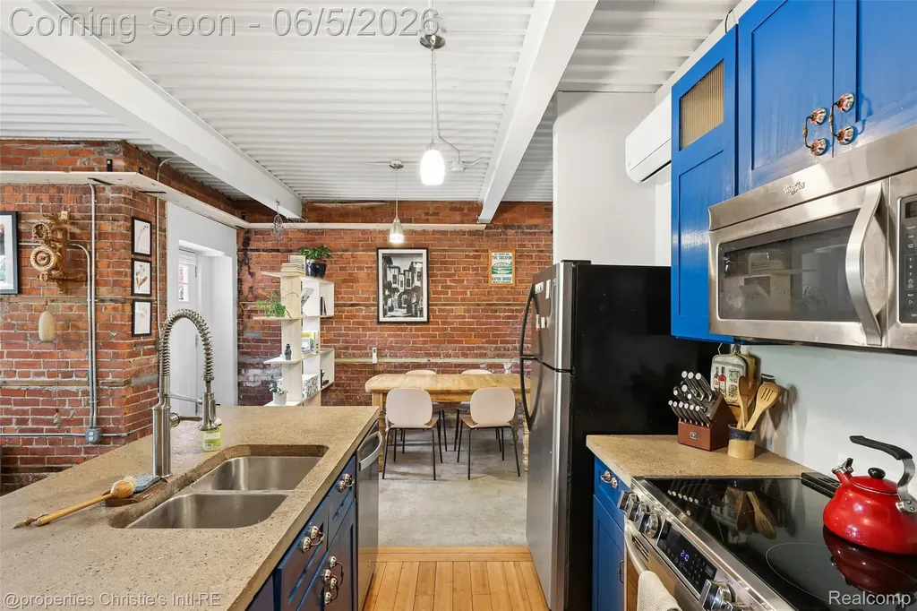 112 Watson Street Detroit City MI 48201