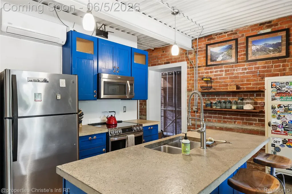 112 Watson Street Detroit City MI 48201