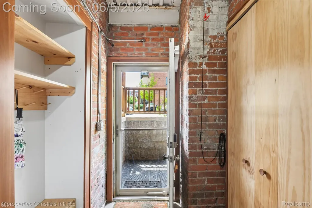 112 Watson Street Detroit City MI 48201