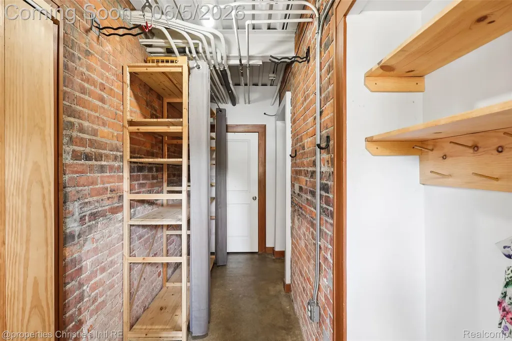 112 Watson Street Detroit City MI 48201