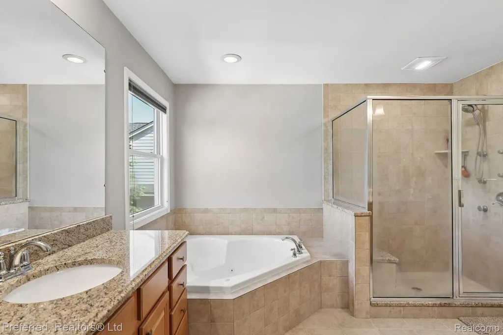 22751 St James Drive Lyon Charter Township MI 48167