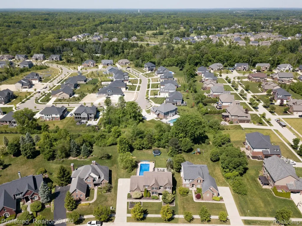 22751 St James Drive Lyon Charter Township MI 48167