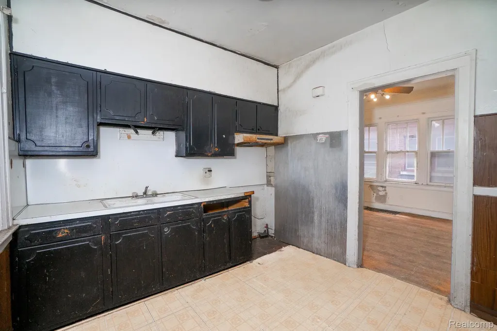 15930 Turner Street Detroit City MI 48238