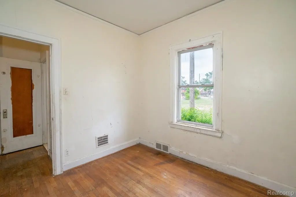15930 Turner Street Detroit City MI 48238