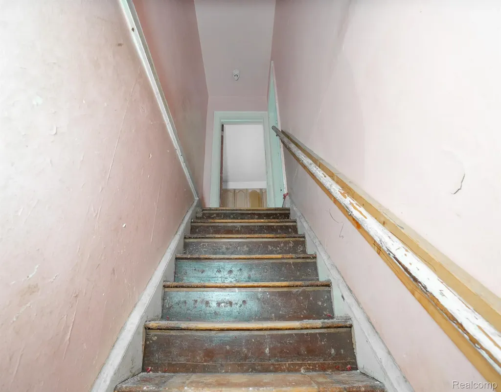 15930 Turner Street Detroit City MI 48238