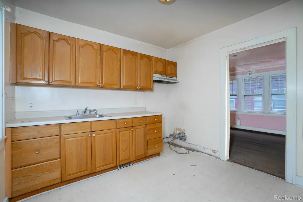 15930 Turner Street Detroit City MI 48238