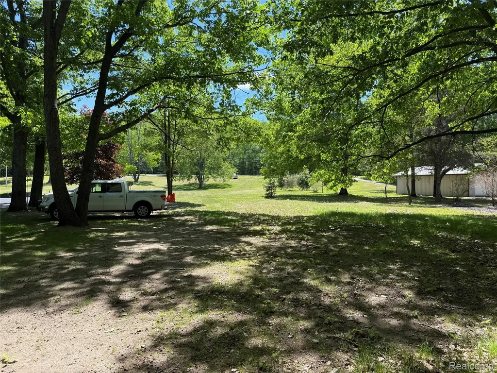 19672 Indian Drive Green Charter Township MI 49338