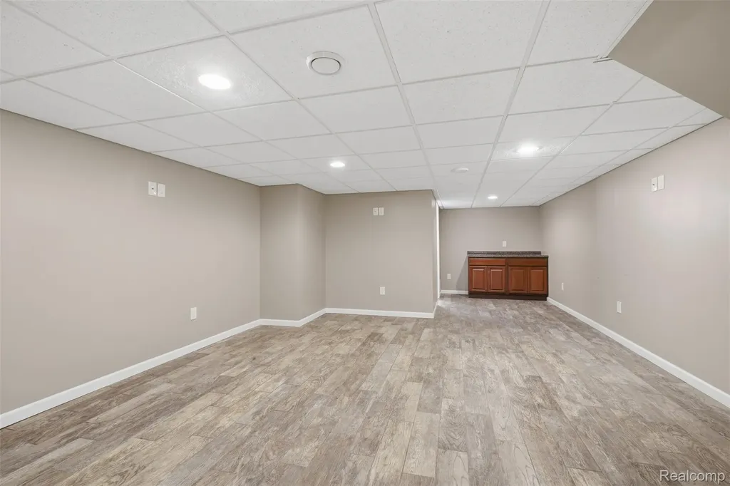 23716 Mccort Drive Brownstown Charter Township MI 48134