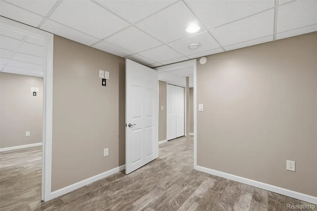 23716 Mccort Drive Brownstown Charter Township MI 48134