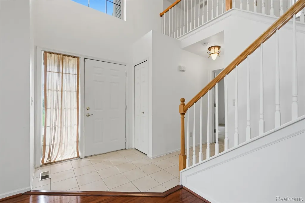 23716 Mccort Drive Brownstown Charter Township MI 48134