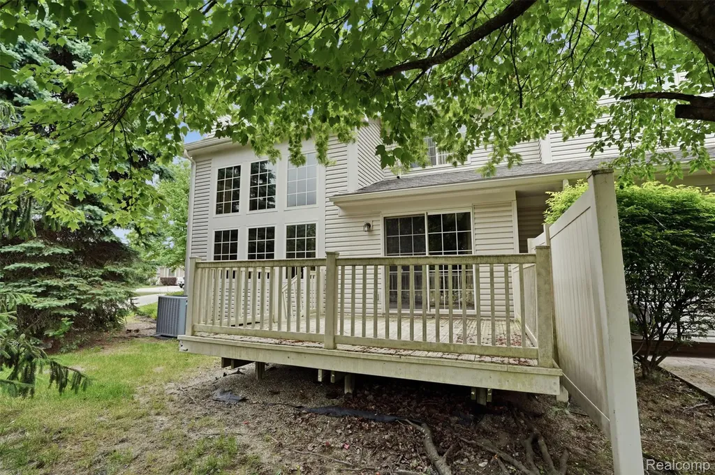 23716 Mccort Drive Brownstown Charter Township MI 48134
