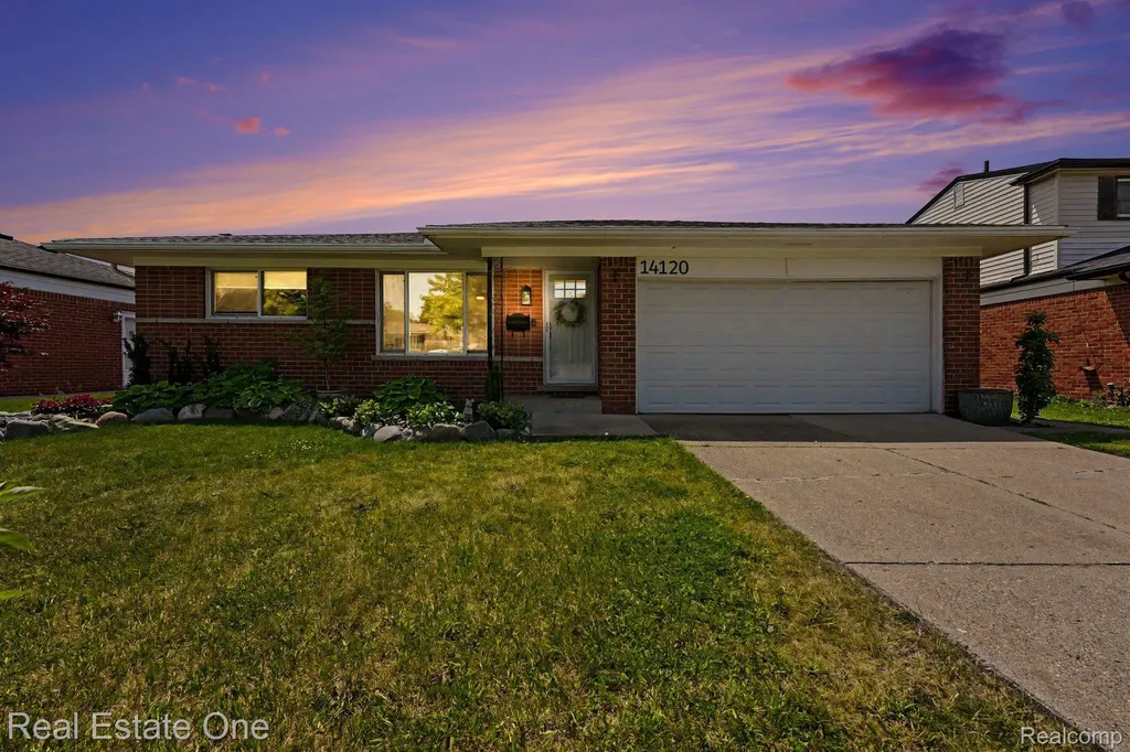 14120 Edison Drive Warren City MI 48088