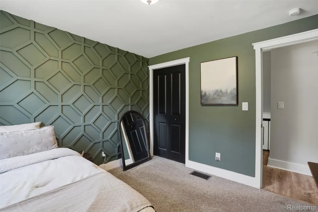 5080 Pleasant Valley Road Brighton Township MI 48114