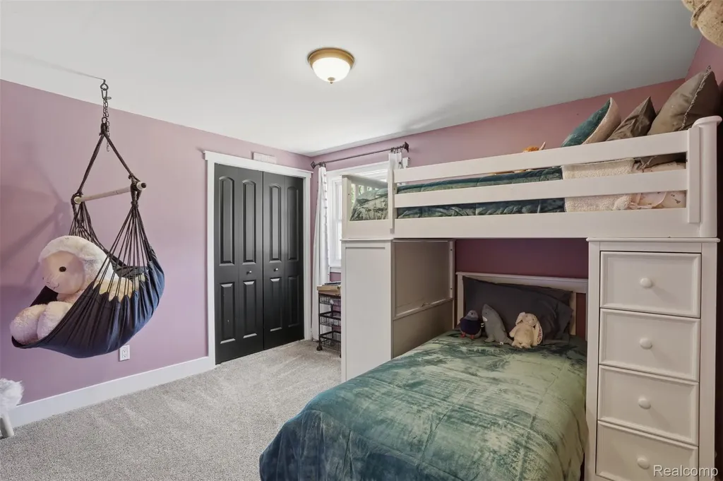 5080 Pleasant Valley Road Brighton Township MI 48114
