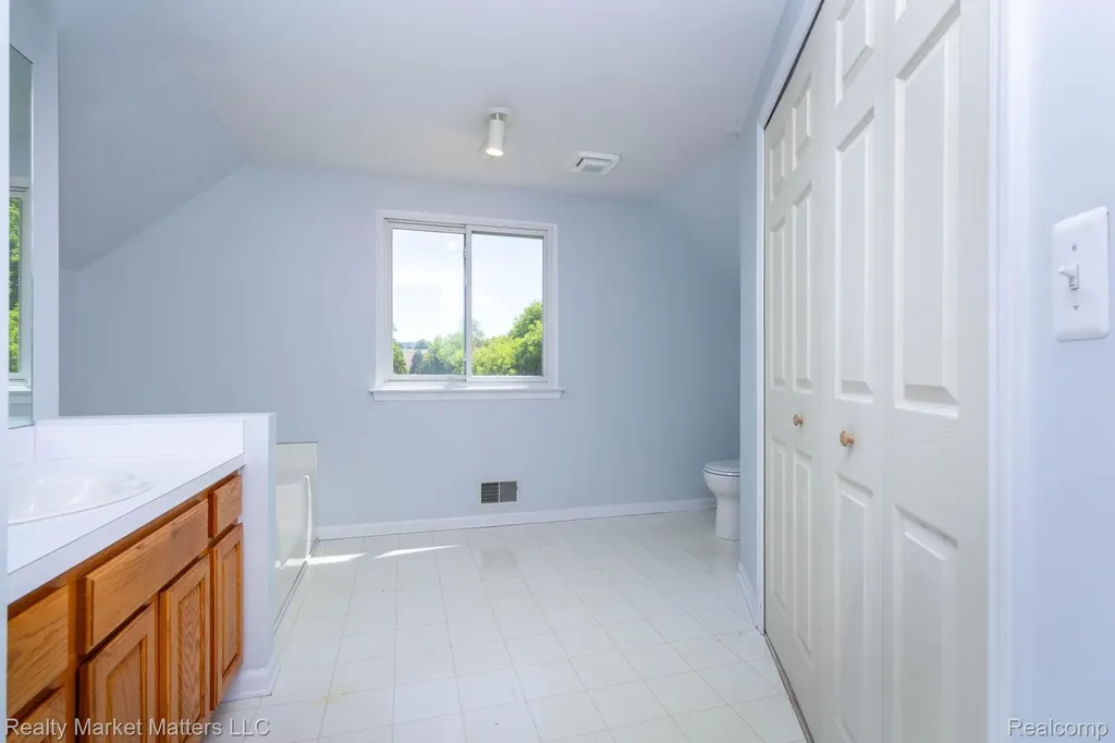 8164 N Genesee Road Genesee Charter Township MI 48458