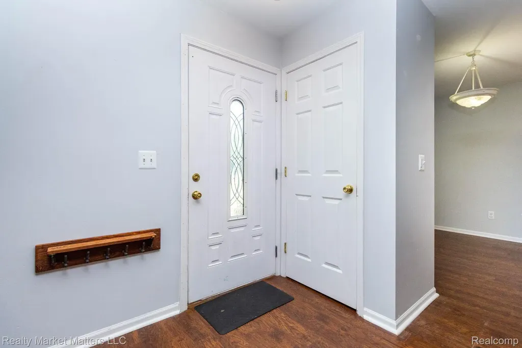8164 N Genesee Road Genesee Charter Township MI 48458