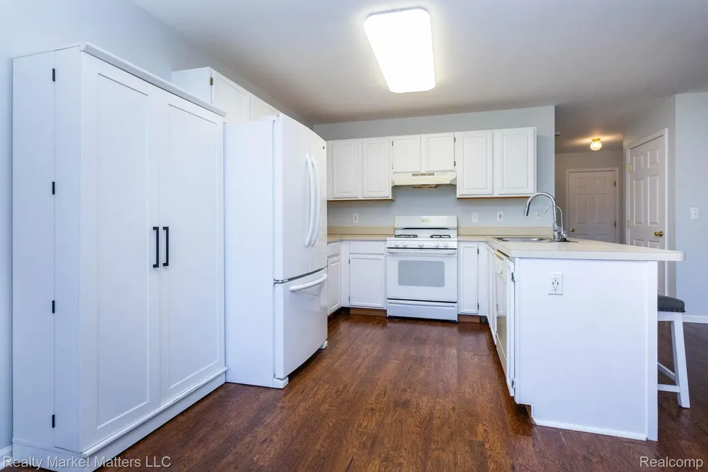 8164 N Genesee Road Genesee Charter Township MI 48458