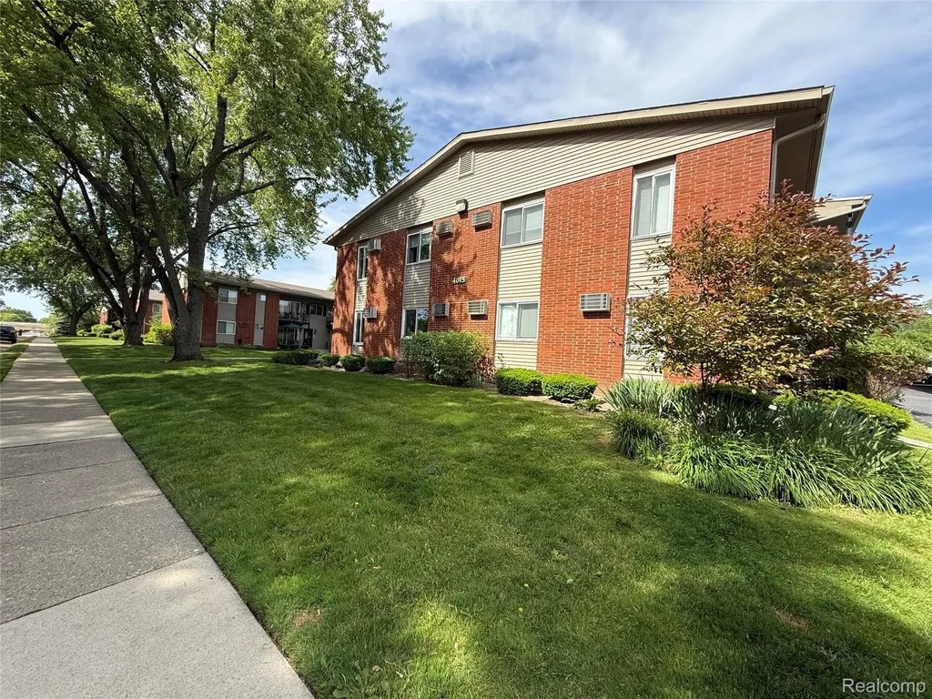 4109 Benjamin Avenue Royal Oak City MI 48073