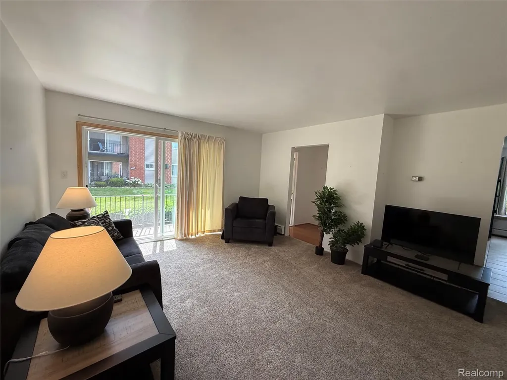 4109 Benjamin Avenue Royal Oak City MI 48073