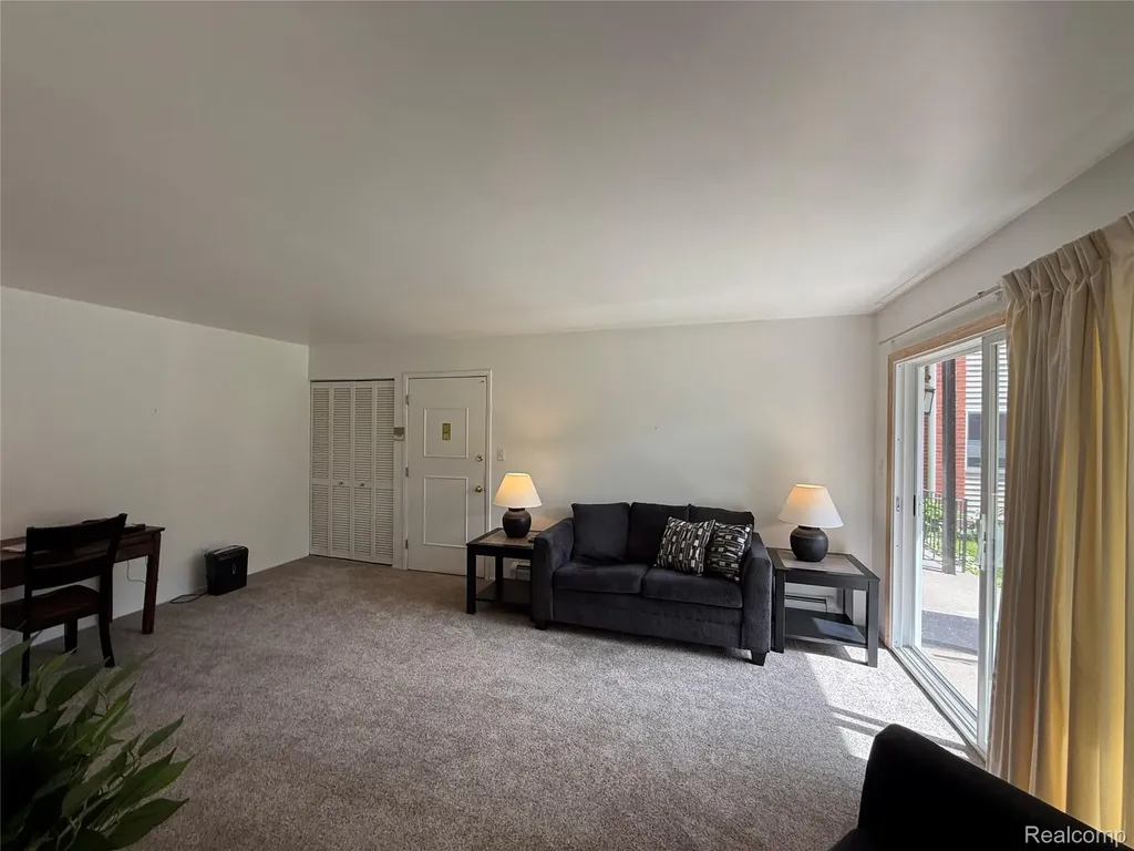 4109 Benjamin Avenue Royal Oak City MI 48073