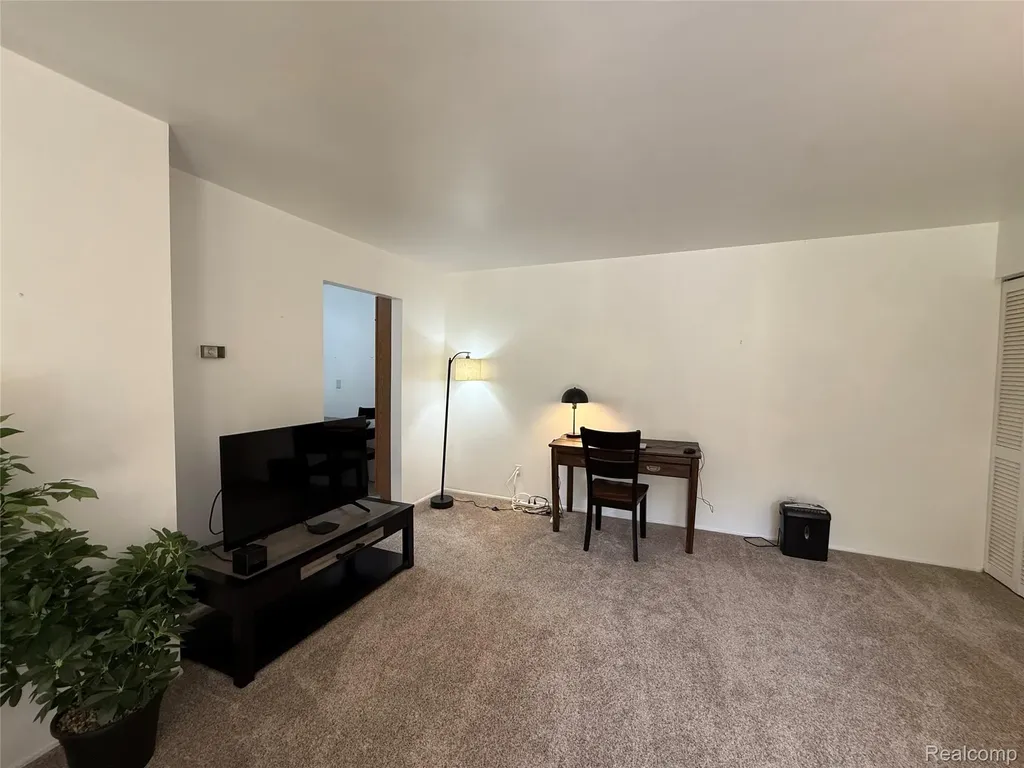 4109 Benjamin Avenue Royal Oak City MI 48073