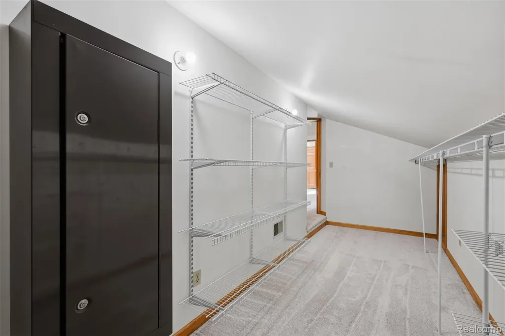 27967 Galien Drive Lyon Charter Township MI 48178