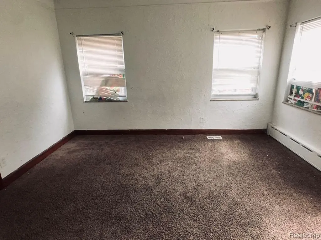5050 Grayton Street Detroit City MI 48224