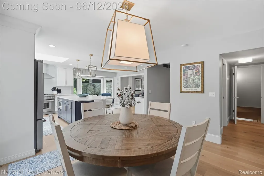 46490 Rockledge Drive Plymouth Charter Township MI 48170