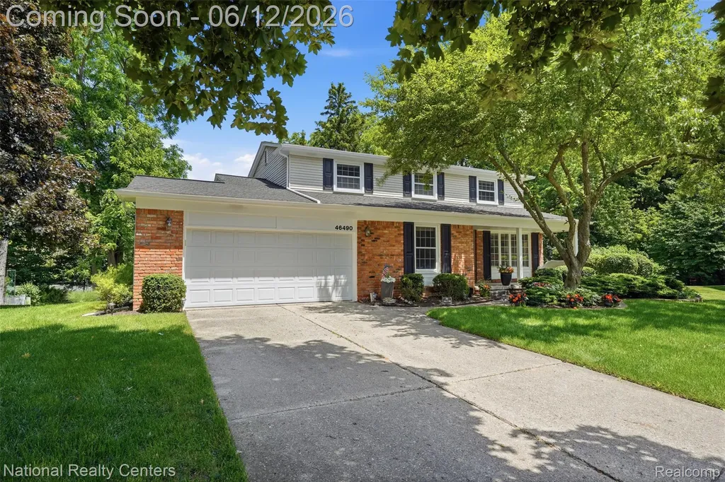 46490 Rockledge Drive Plymouth Charter Township MI 48170