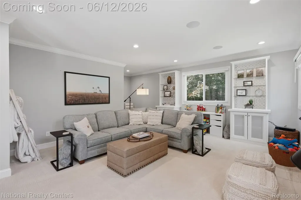 46490 Rockledge Drive Plymouth Charter Township MI 48170
