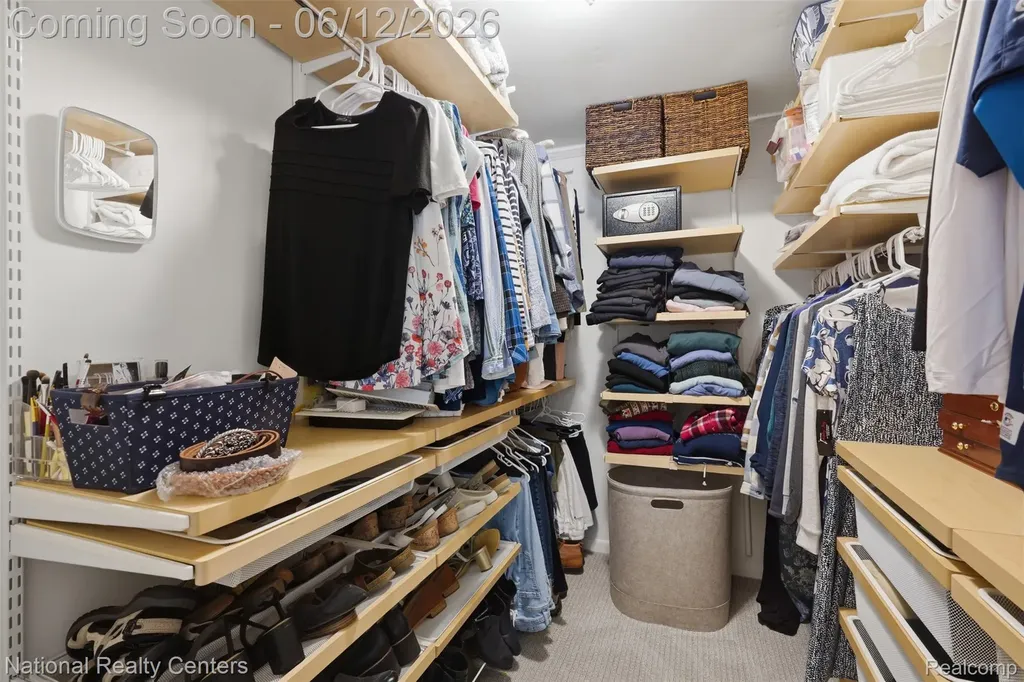 46490 Rockledge Drive Plymouth Charter Township MI 48170