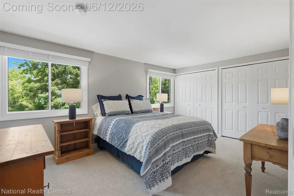 46490 Rockledge Drive Plymouth Charter Township MI 48170