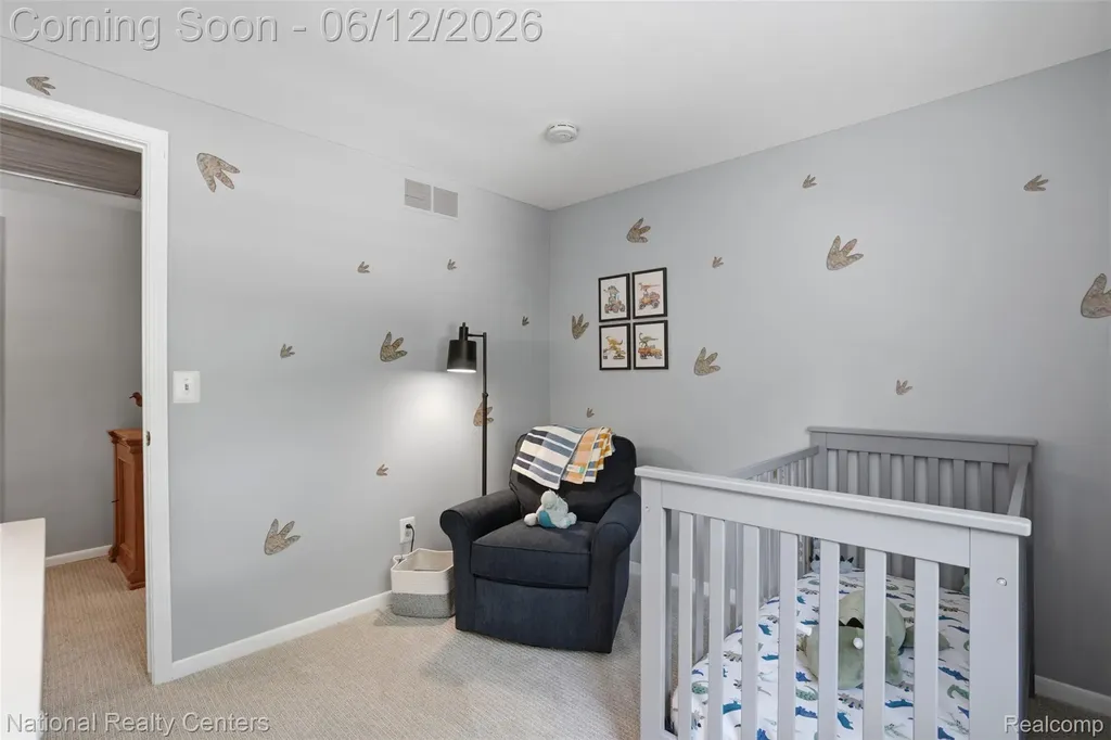 46490 Rockledge Drive Plymouth Charter Township MI 48170