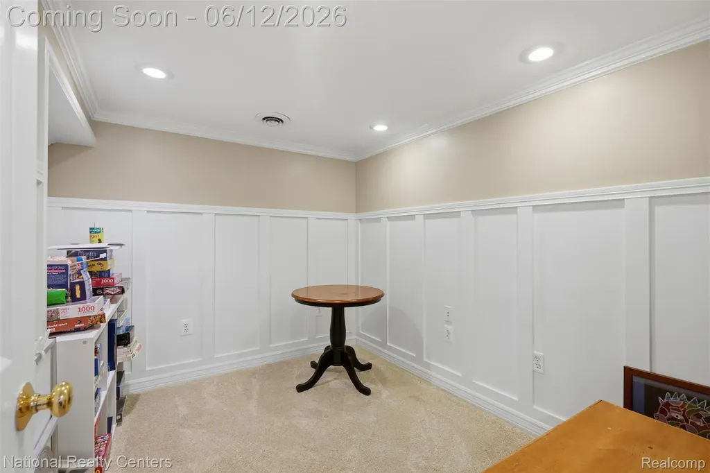 46490 Rockledge Drive Plymouth Charter Township MI 48170