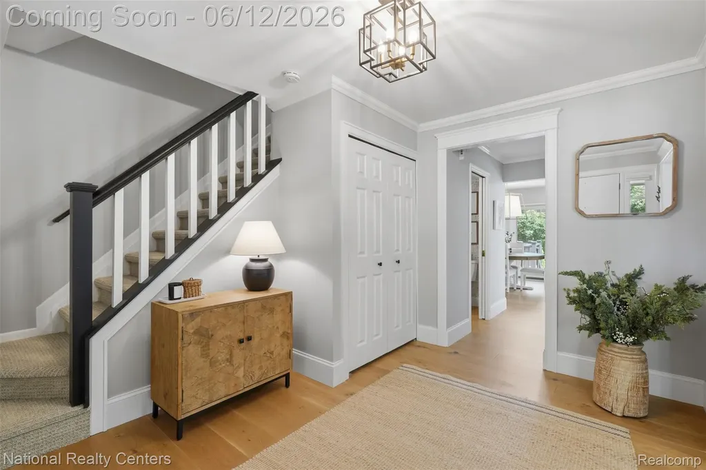 46490 Rockledge Drive Plymouth Charter Township MI 48170