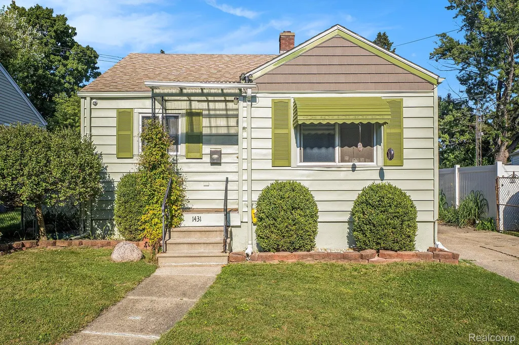 1431 Irene Avenue Flint City MI 48503