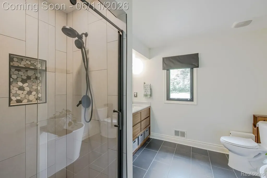 6563 Sun Valley Drive Independence Charter Township MI 48348