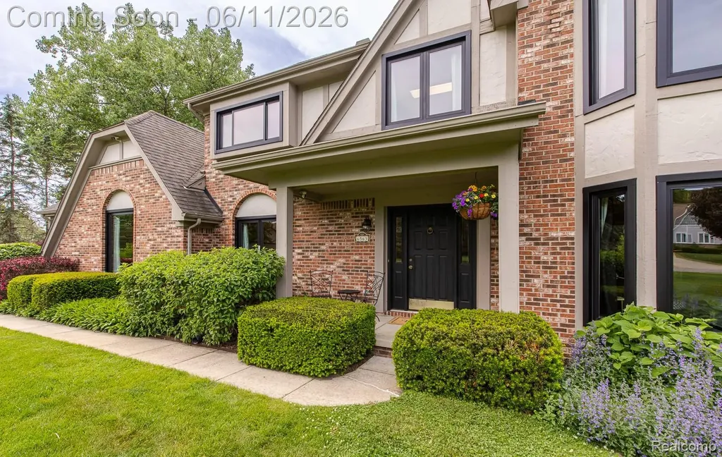 6563 Sun Valley Drive Independence Charter Township MI 48348