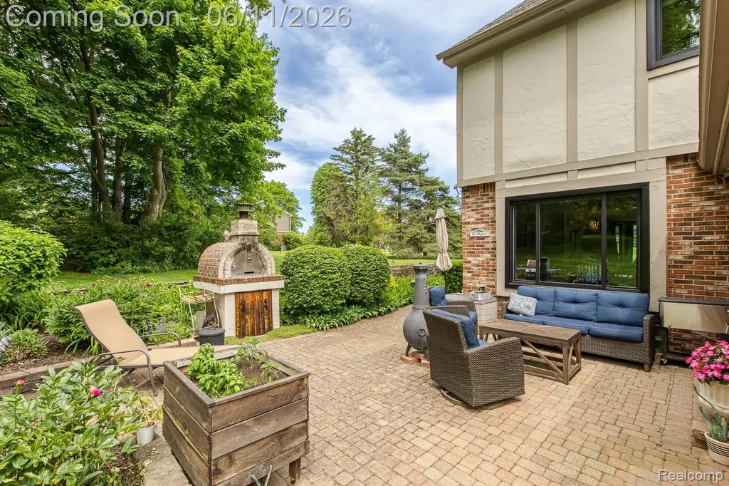 6563 Sun Valley Drive Independence Charter Township MI 48348