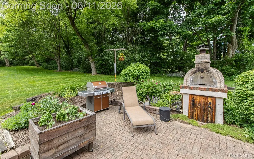6563 Sun Valley Drive Independence Charter Township MI 48348