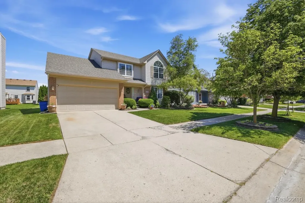 46604 Aarons Way Canton Charter Township MI 48188
