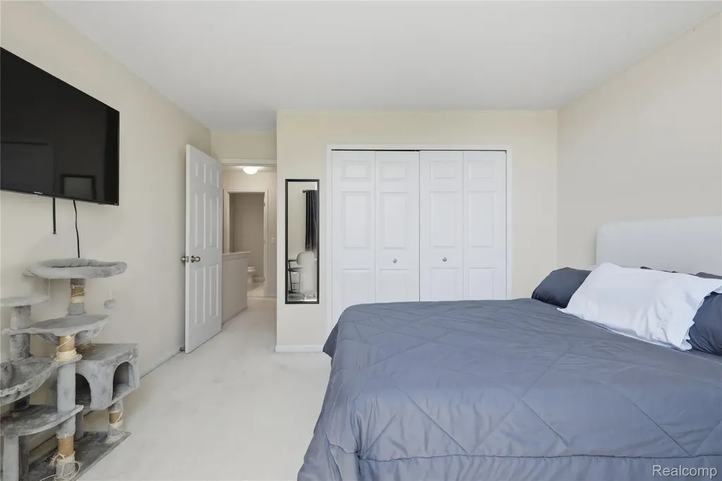 46604 Aarons Way Canton Charter Township MI 48188