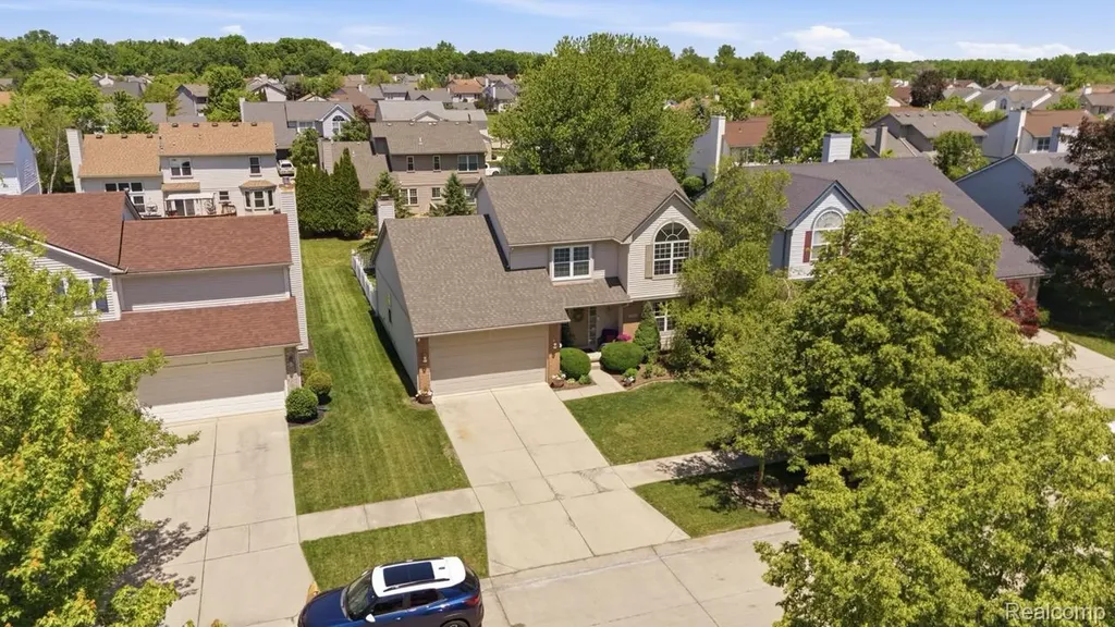46604 Aarons Way Canton Charter Township MI 48188
