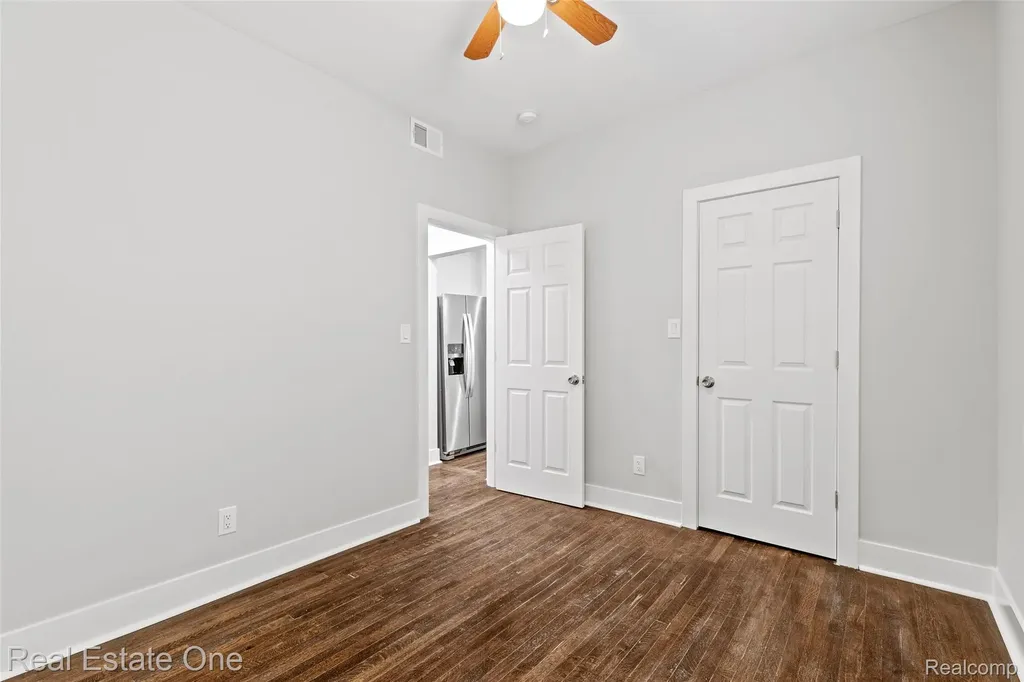 2282 Belvidere Street Detroit City MI 48214
