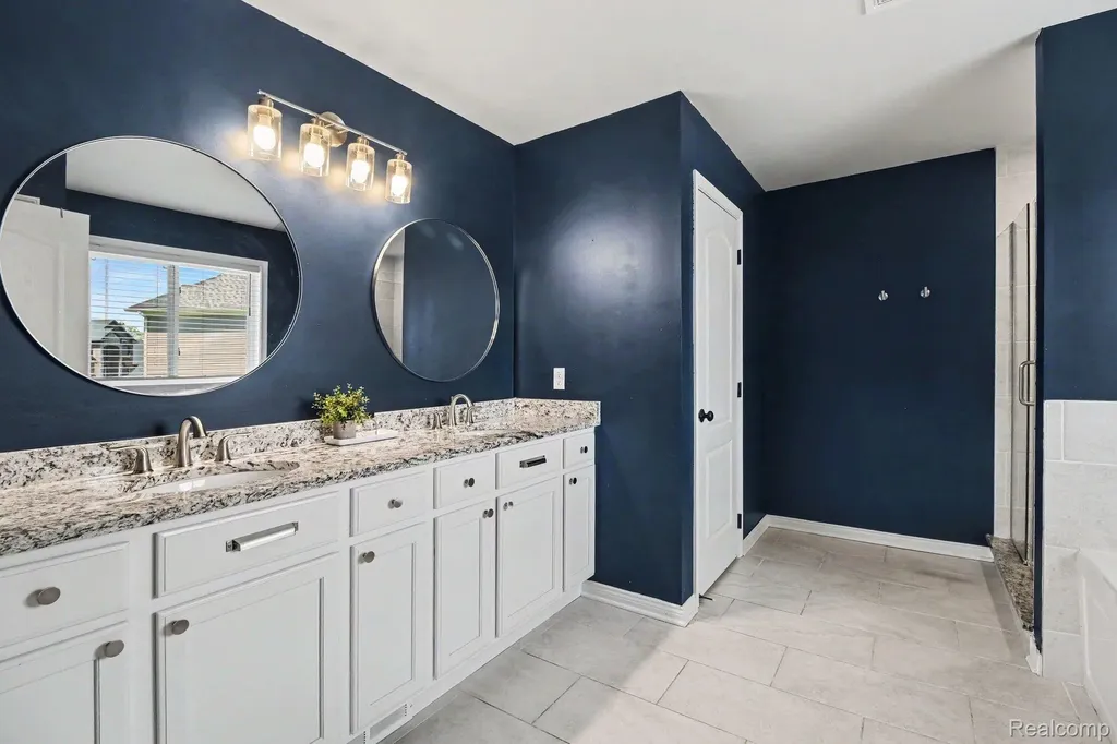 5531 Morgan Lake Drive Independence Charter Township MI 48348
