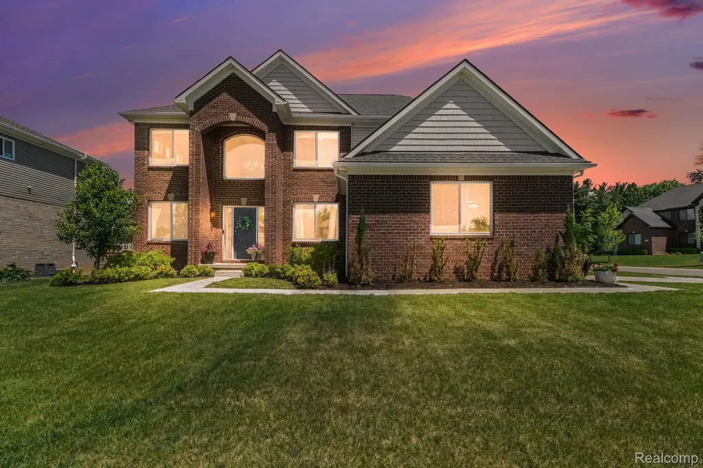 5531 Morgan Lake Drive Independence Charter Township MI 48348
