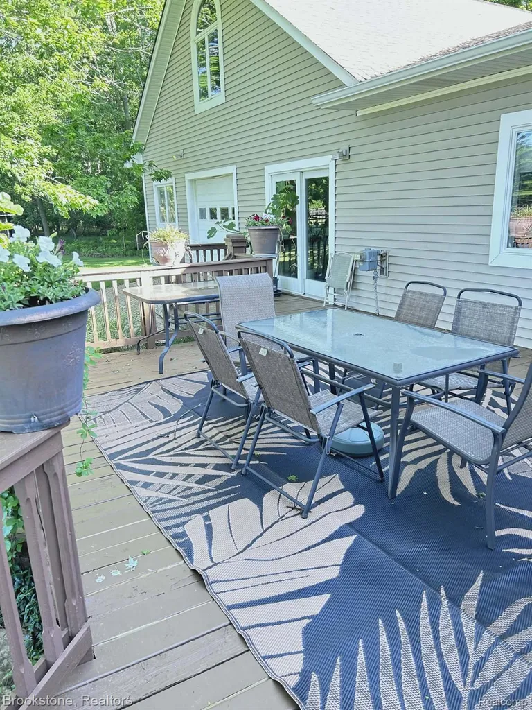 5910 Spring Valley Lane Dryden Township MI 48428