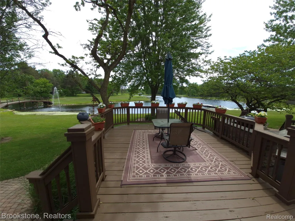 5910 Spring Valley Lane Dryden Township MI 48428