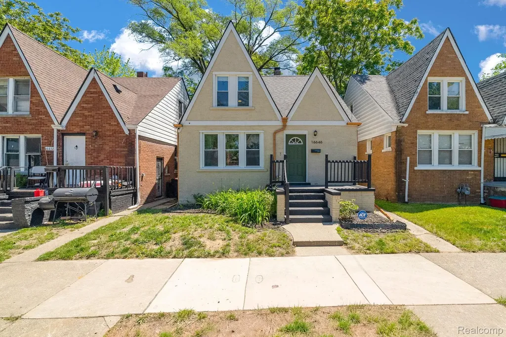 16646 Turner Street Detroit City MI 48221