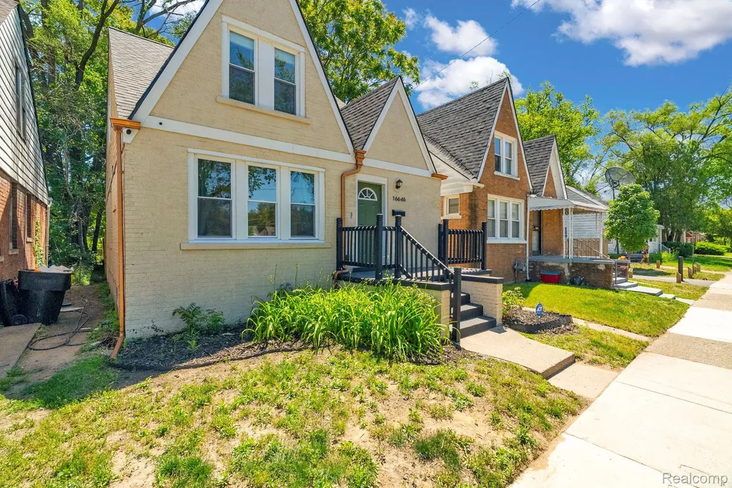 16646 Turner Street Detroit City MI 48221
